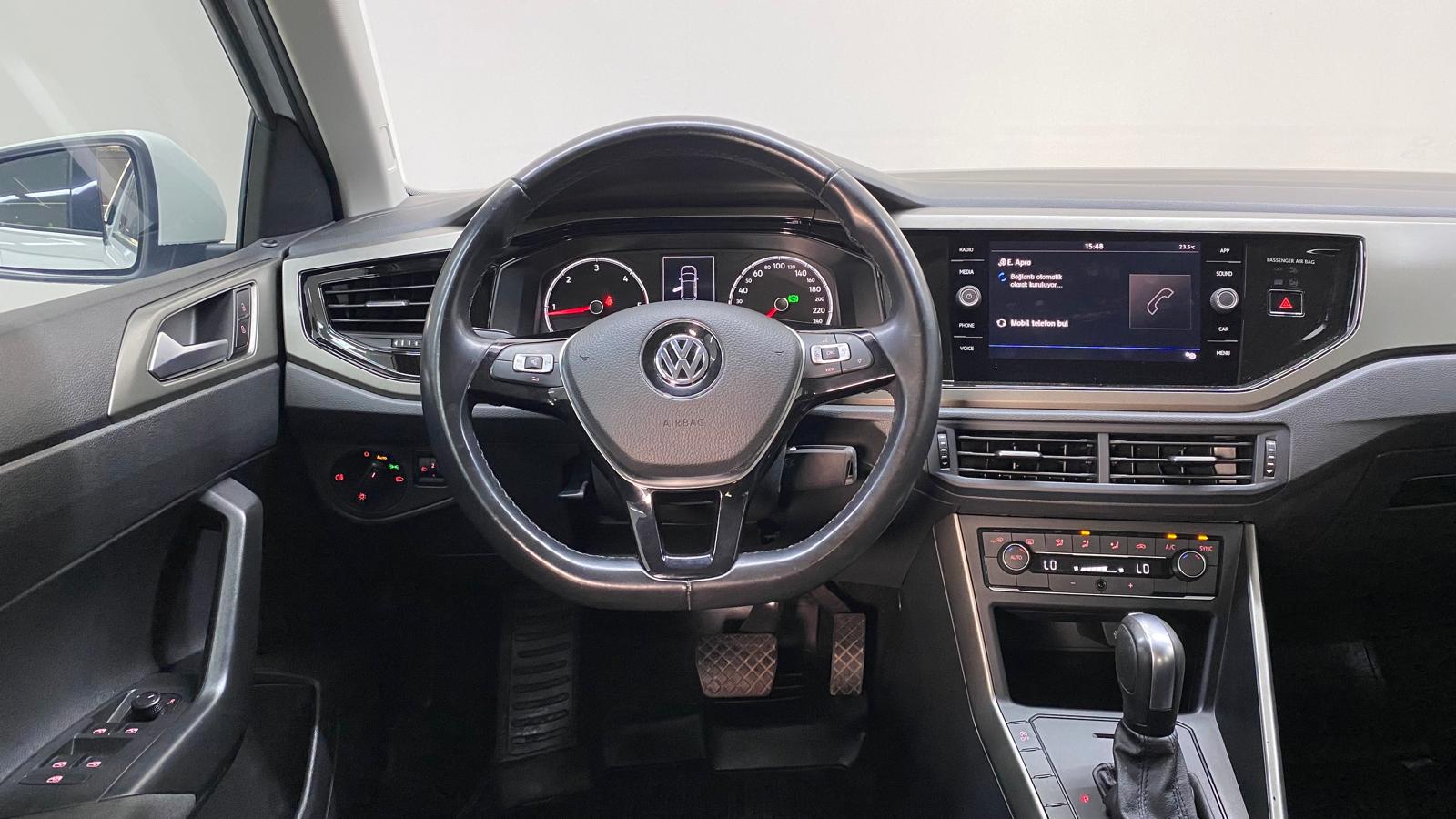 VOLKSWAGEN POLO 18